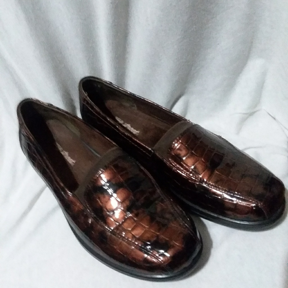 Women's Flats/Loafers Brand New